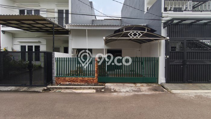 Sewa Rumah Murah di Sunrise Garden Jakarta Barat dengan 2 KT Sewa Rumah Murah di Sunrise Garden Jakarta Barat dengan 2 KT