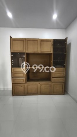 Sewa Rumah Murah di Sunrise Garden Jakarta Barat dengan 2 KT Sewa Rumah Murah di Sunrise Garden Jakarta Barat dengan 2 KT