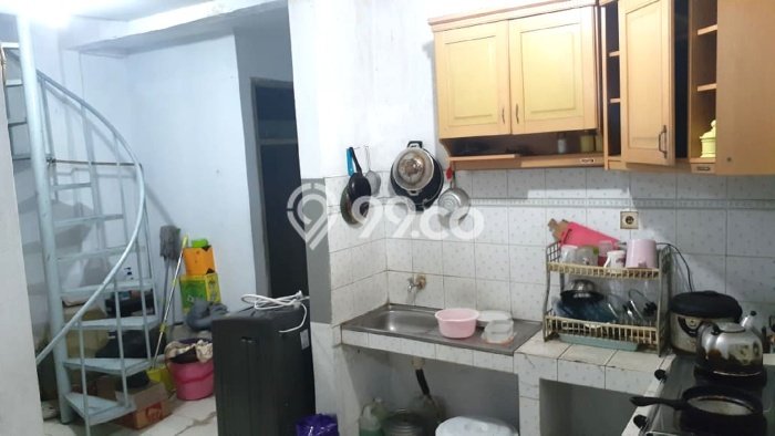 Dijual Rumah Luas Elegan Dengan View Cantik di Sunrise Garden, Jakarta Barat Dijual Rumah Luas Elegan Dengan View Cantik di Sunrise Garden, Jakarta Barat