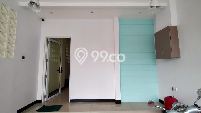 Rumah Mewah LB 402m2 Siap Huni Desain Elegan di Jelambar, Jakarta Barat Rumah Mewah LB 402m2 Siap Huni Desain Elegan di Jelambar, Jakarta Barat