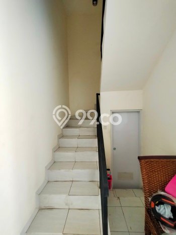 Rumah Modern 6 KT di Kedoya Jakarta Barat Unfurnished Rumah Modern 6 KT di Kedoya Jakarta Barat Unfurnished