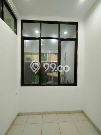 Jual Rumah Modern 3 KT di Glodok, Jakarta Pusat Jual Rumah Modern 3 KT di Glodok, Jakarta Pusat