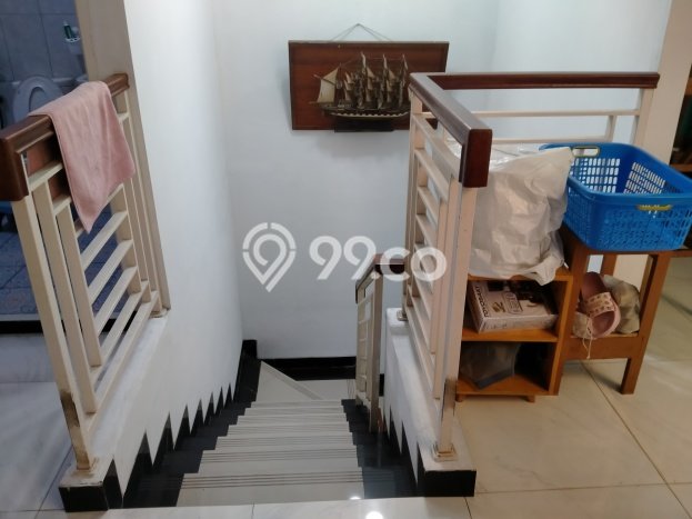 Jual Rumah Modern 3 KT di Cinere, Jakarta Selatan Jual Rumah Modern 3 KT di Cinere, Jakarta Selatan