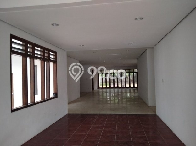 Hunian Strategis Dikontrakkan 7 Kamar di Cilandak Boleh Nego Hunian Strategis Dikontrakkan 7 Kamar di Cilandak Boleh Nego