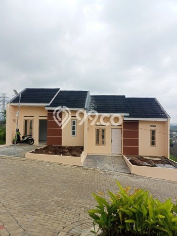 Rumah Sederhana Dijual Lokasi Parung Kuda 2 Kamar dengan Luas Tanah 60m2 Rumah Sederhana Dijual Lokasi Parung Kuda 2 Kamar dengan Luas Tanah 60m2