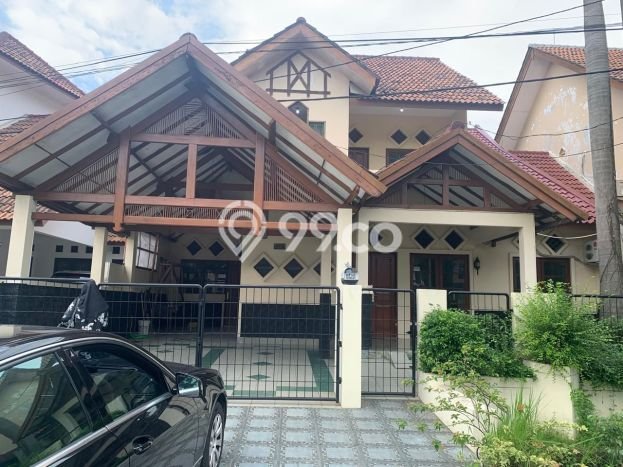 Rumah Elit Modern Tanpa Renovasi di Kemang Pratama Bekasi Rumah Elit Modern Tanpa Renovasi di Kemang Pratama Bekasi