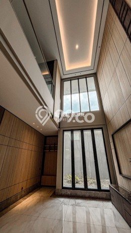 Siap Huni Hunian Elit 4 Kamar di Sukolilo Dekat ke Mana Pun Siap Huni Hunian Elit 4 Kamar di Sukolilo Dekat ke Mana Pun