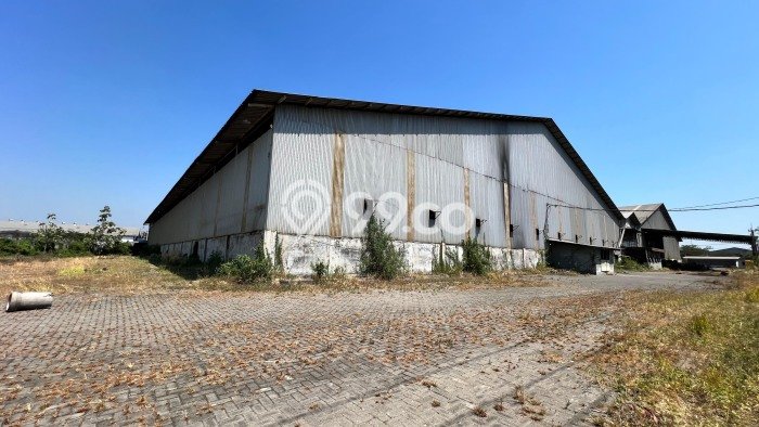 Dijual! Pabrik di Margomulyo Surabaya LT 26500m2 / LB 11000m2 Kawasan Bisnis Dijual! Pabrik di Margomulyo Surabaya LT 26500m2 / LB 11000m2 Kawasan Bisnis