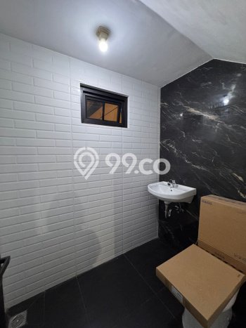 Hot Offer Hunian Mewah Ideal dan Luas di Sidoarjo, Sidoarjo Hot Offer Hunian Mewah Ideal dan Luas di Sidoarjo, Sidoarjo