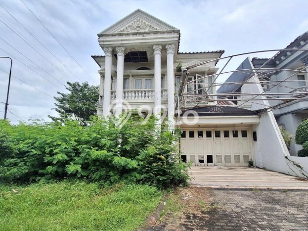 For Sale Rumah Elit Exclusive di Wiyung, Surabaya For Sale Rumah Elit Exclusive di Wiyung, Surabaya