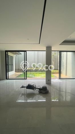 Ready to Use! Premium House LT 288m2 Desain Elegan di Citraland Ready to Use! Premium House LT 288m2 Desain Elegan di Citraland
