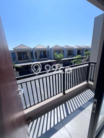 Rumah 3 KT 2 KM LT 105m2m², Luas Bangunan 105m2m² di Waru, Sidoarjo Rumah 3 KT 2 KM LT 105m2m², Luas Bangunan 105m2m² di Waru, Sidoarjo
