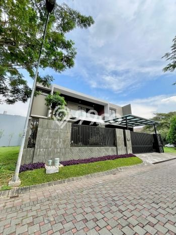 Rumah Elit Modern Siap Huni di Sukomanunggal Surabaya Rumah Elit Modern Siap Huni di Sukomanunggal Surabaya