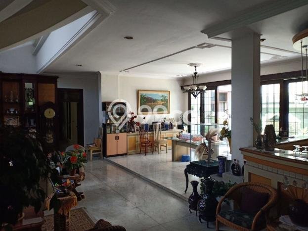 Dijual Rumah Luas Megah Dengan View Eksklusif di kertajaya, Surabaya Dijual Rumah Luas Megah Dengan View Eksklusif di kertajaya, Surabaya
