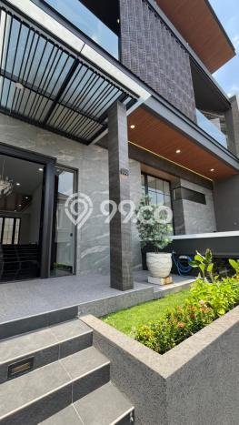 Rumah Luxury Modern Siap Huni di Citraland Surabaya Rumah Luxury Modern Siap Huni di Citraland Surabaya