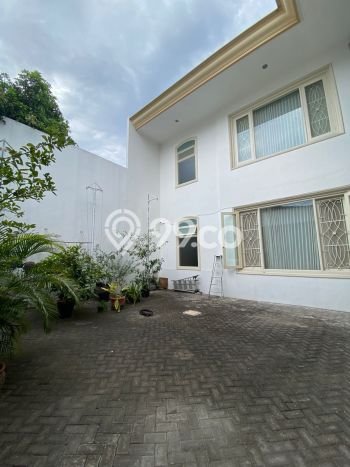 Rumah Eksklusif Siap Huni LT 692m2 di Mulyorejo, Surabaya Rumah Eksklusif Siap Huni LT 692m2 di Mulyorejo, Surabaya