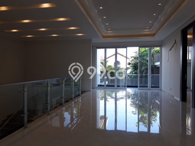 Ready to Use! Luxury House LT 450m2 Desain Modern di Galaxy Ready to Use! Luxury House LT 450m2 Desain Modern di Galaxy