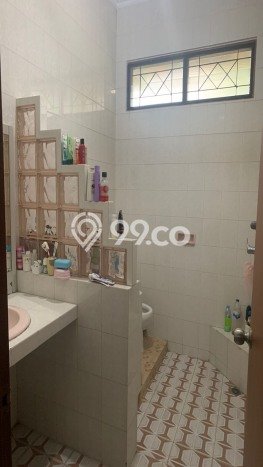 Rumah Elit Modern Siap Huni di Darmo Permai Surabaya Rumah Elit Modern Siap Huni di Darmo Permai Surabaya