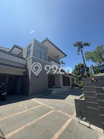 Ready to Use! Premium House LT 544m2 Desain Modern di Graha Ready to Use! Premium House LT 544m2 Desain Modern di Graha