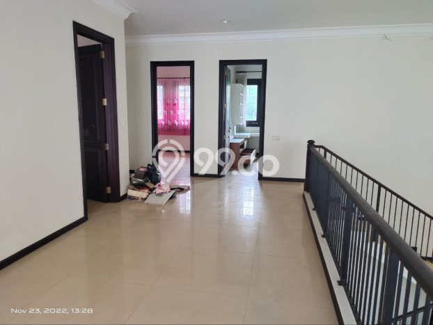 Ready to Use! Luxury House LT 375m2 Desain Modern di Graha Ready to Use! Luxury House LT 375m2 Desain Modern di Graha