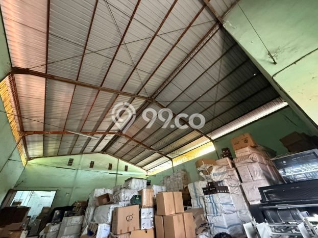 Gudang Dijual di Surabaya LT 906m2 & LB 700m2 Lokasi Terbaik! Gudang Dijual di Surabaya LT 906m2 & LB 700m2 Lokasi Terbaik!