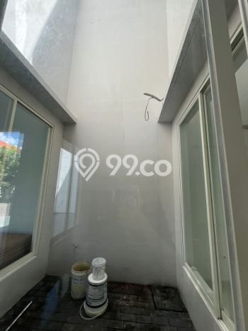 Siap Huni Rumah Mewah 4 Kamar di Sukolilo Dekat ke Mana Saja Siap Huni Rumah Mewah 4 Kamar di Sukolilo Dekat ke Mana Saja