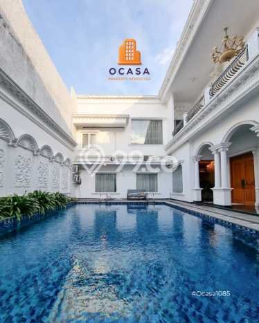 Rumah Mewah LB 1600m2 Siap Pakai Desain Elegan di Pondok Indah, Jakarta Selatan Rumah Mewah LB 1600m2 Siap Pakai Desain Elegan di Pondok Indah, Jakarta Selatan