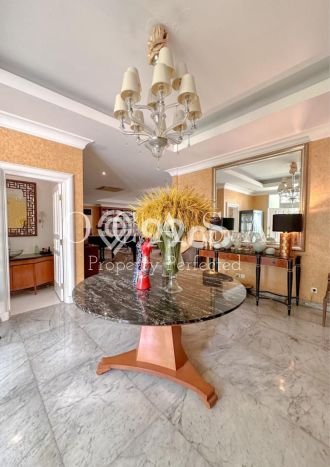 Rumah Mewah Siap Huni LT 785m2 di Menteng, Jakarta Pusat Rumah Mewah Siap Huni LT 785m2 di Menteng, Jakarta Pusat
