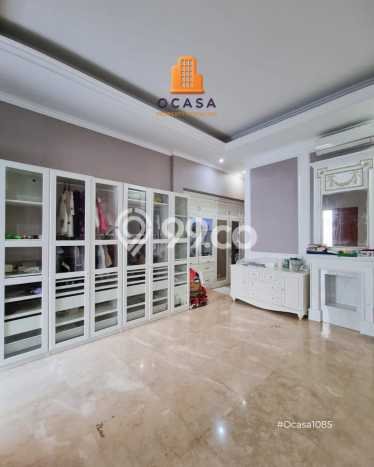 Rumah Mewah LB 1600m2 Siap Pakai Desain Elegan di Pondok Indah, Jakarta Selatan Rumah Mewah LB 1600m2 Siap Pakai Desain Elegan di Pondok Indah, Jakarta Selatan