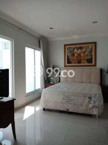 Disewakan Rumah Konsep Minimalis di Menteng Jakarta Pusat dengan 3 KT Disewakan Rumah Konsep Minimalis di Menteng Jakarta Pusat dengan 3 KT