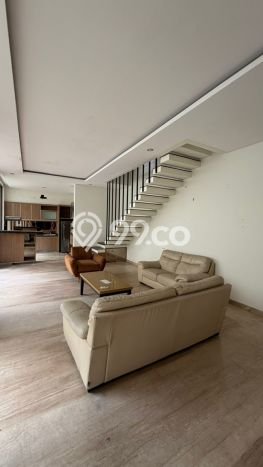 Rumah Kontrakan Jakarta Selatan LT 181m2 LB 330m2 Area Kemang Rumah Kontrakan Jakarta Selatan LT 181m2 LB 330m2 Area Kemang