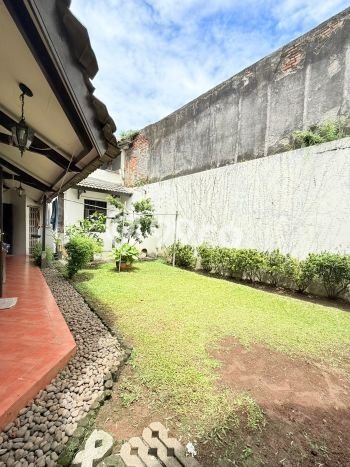 For Sale Rumah Mewah Exclusive di Cilandak, Jakarta Selatan For Sale Rumah Mewah Exclusive di Cilandak, Jakarta Selatan