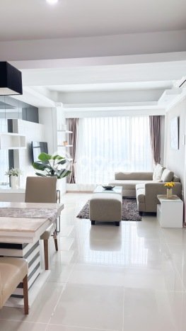 Jarang Ada! Unit Apartemen Hemat di Tebet, Jakarta Selatan 3 Kamar Tidur dan 2 Kamar Mandi Jarang Ada! Unit Apartemen Hemat di Tebet, Jakarta Selatan 3 Kamar Tidur dan 2 Kamar Mandi