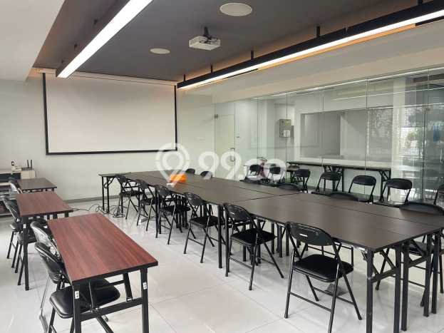 Ruko Komersial Dijual di Kelapa Gading Jakarta Utara LT 144m2 & LB 540m2 Ruko Komersial Dijual di Kelapa Gading Jakarta Utara LT 144m2 & LB 540m2