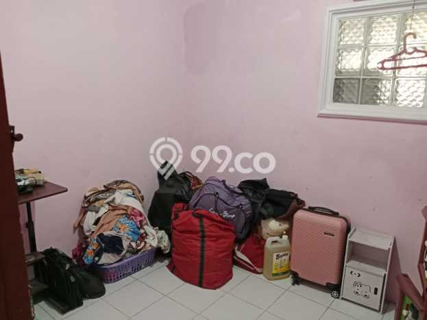 Siap Huni Rumah Mewah 8 Kamar di Kramat Jati Dekat ke Mana Pun Siap Huni Rumah Mewah 8 Kamar di Kramat Jati Dekat ke Mana Pun