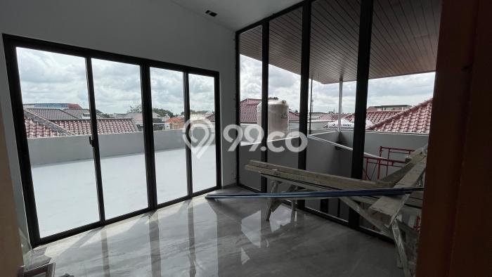 Rumah Siap Pakai di Kalidoni, Palembang, LT 275m2m² Bangunan 540m2m² Rumah Siap Pakai di Kalidoni, Palembang, LT 275m2m² Bangunan 540m2m²