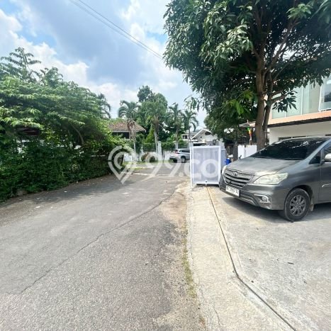 Komersial Area Premium Kawasan Enggal, Luas 250m², Jalan Utama Komersial Area Premium Kawasan Enggal, Luas 250m², Jalan Utama
