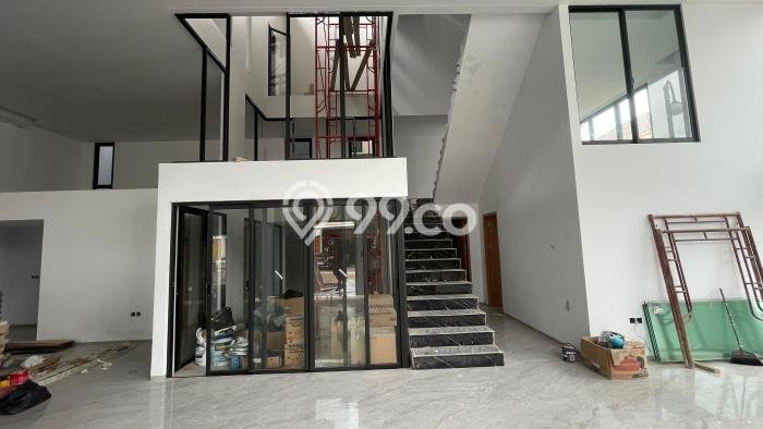 Rumah Siap Pakai di Kalidoni, Palembang, LT 275m2m² Bangunan 540m2m² Rumah Siap Pakai di Kalidoni, Palembang, LT 275m2m² Bangunan 540m2m²