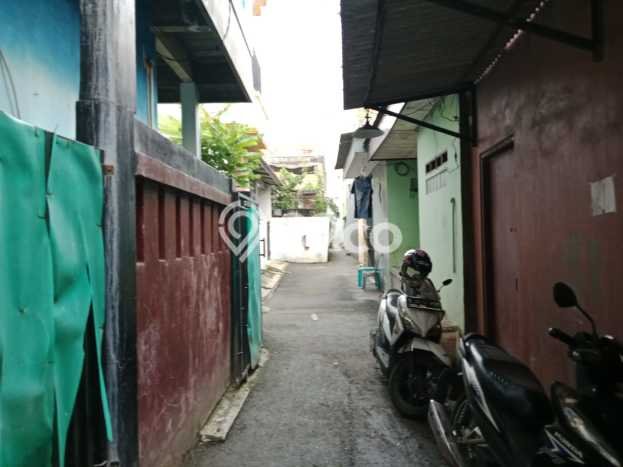 Rumah Minimalis 10 Kamar LT 136m2 di Bintara Rumah Minimalis 10 Kamar LT 136m2 di Bintara