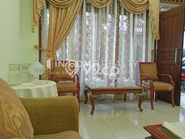 Jual Rumah Mewah Elegan Dengan View Cantik di Pondok Bambu, Jakarta Timur Jual Rumah Mewah Elegan Dengan View Cantik di Pondok Bambu, Jakarta Timur