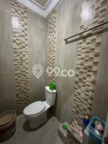 Siap Huni Rumah Mewah 5 Kamar di Alang Alang Lebar Dekat ke Mana Pun Siap Huni Rumah Mewah 5 Kamar di Alang Alang Lebar Dekat ke Mana Pun