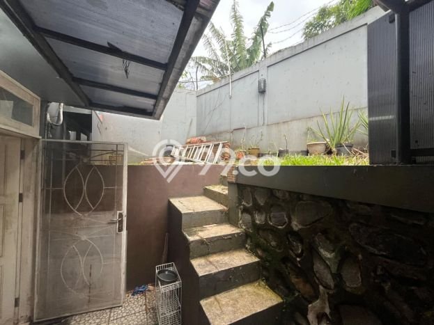 Dijual Rumah Strategis Bagus Punya 4 KT di Sawangan Depok SHM Dijual Rumah Strategis Bagus Punya 4 KT di Sawangan Depok SHM
