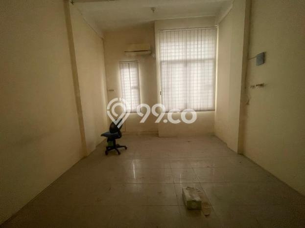 Ruko Paling Dicari LB 150m2 Dijual di Kemuning Ruko Paling Dicari LB 150m2 Dijual di Kemuning