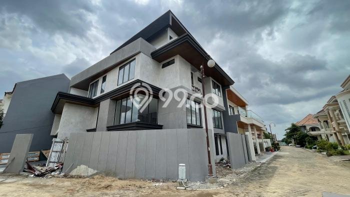 Rumah Siap Pakai di Kalidoni, Palembang, LT 275m2m² Bangunan 540m2m² Rumah Siap Pakai di Kalidoni, Palembang, LT 275m2m² Bangunan 540m2m²