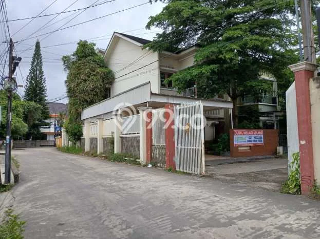 Dijual Rumah 4 Kamar Lokasi Ideal Bagus dan Strategis di Ilir Barat II Dijual Rumah 4 Kamar Lokasi Ideal Bagus dan Strategis di Ilir Barat II