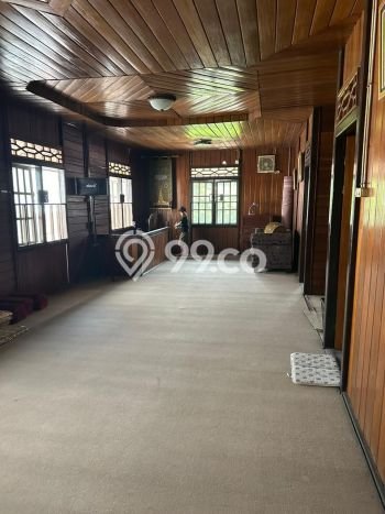 Hunian Mewah Dijual LT 180m2 di Ciracas, Jakarta Timur Hunian Mewah Dijual LT 180m2 di Ciracas, Jakarta Timur