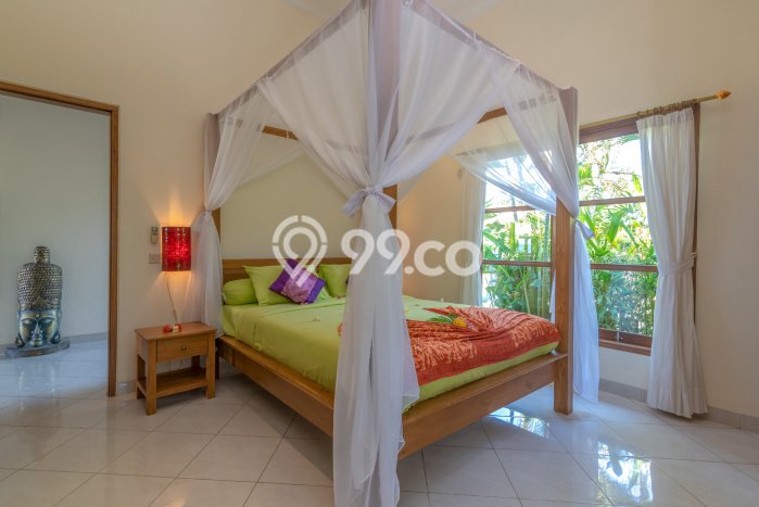 B18 Villa Tepi Pantai Dengan 4 Kamar Tidur di Lovina, Buleleng, Bali Utara B18 Villa Tepi Pantai Dengan 4 Kamar Tidur di Lovina, Buleleng, Bali Utara