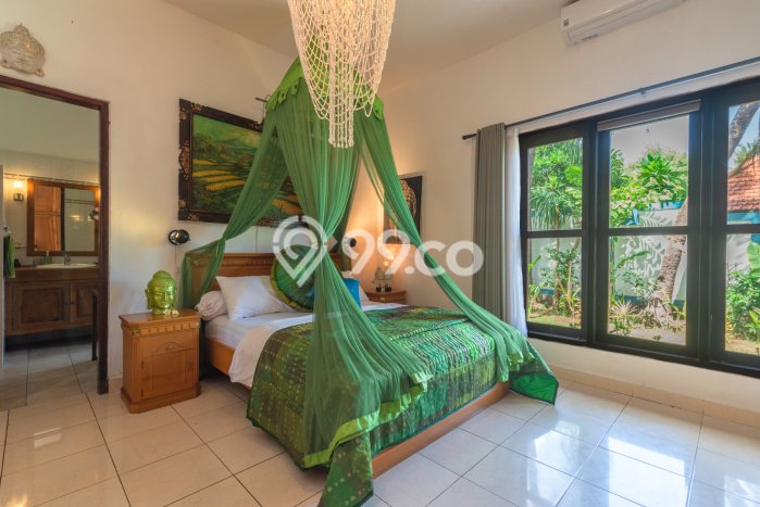 INVESTASI TEPAT! Rumah area Bukti, Luas 1420m² Bangunan 200m² INVESTASI TEPAT! Rumah area Bukti, Luas 1420m² Bangunan 200m²
