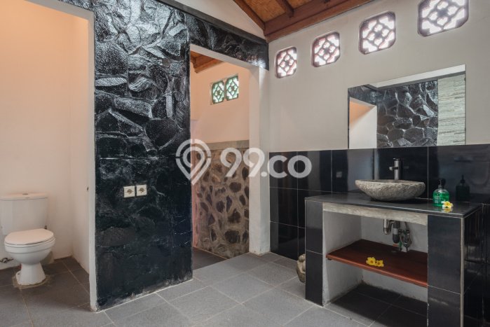 Vila Asri Kawasan Lovina, Dimensi 550m2m², Akses ke beragam fasilitas Vila Asri Kawasan Lovina, Dimensi 550m2m², Akses ke beragam fasilitas