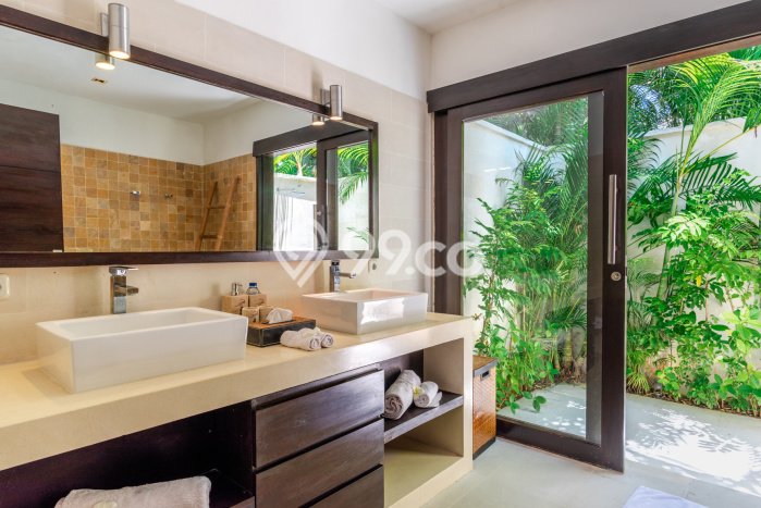 Vila Kawasan , Dimensi 3800m2m², Ideal untuk hunian Anda Vila Kawasan , Dimensi 3800m2m², Ideal untuk hunian Anda